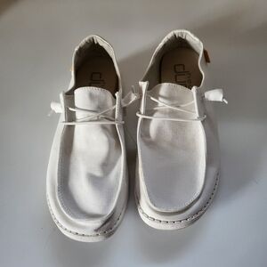 Hey Dude Women's Wendy Loafers Silk Moon White Canvas Shoes Size 9